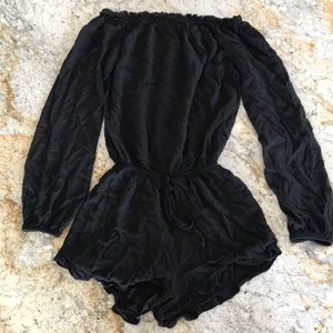 Brandy Melville Long Sleeve Black Romper